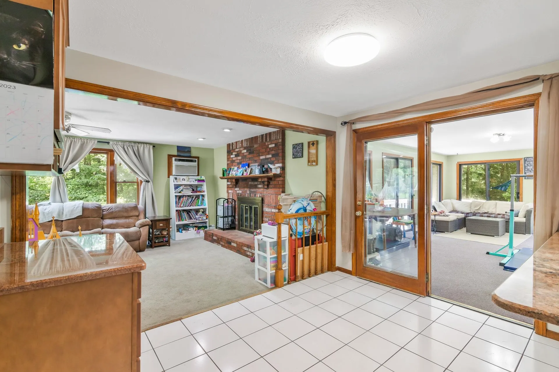 8 Meadowbrook Road Derry NH 03038