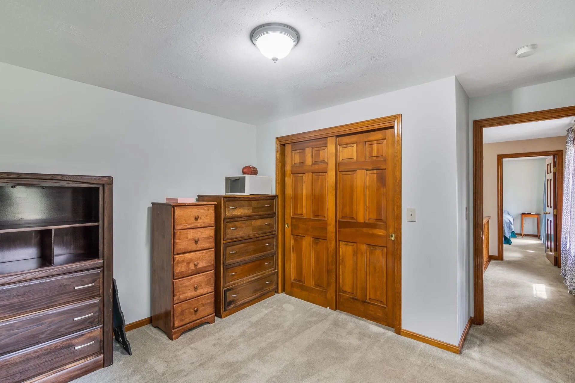 8 Meadowbrook Road Derry NH 03038
