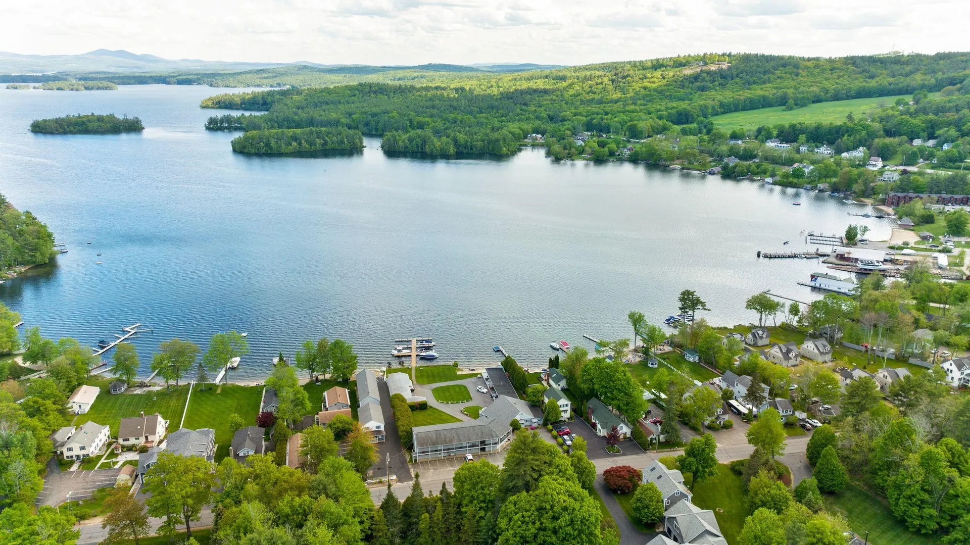 38 Lake Shore Drive Moultonborough NH 03254