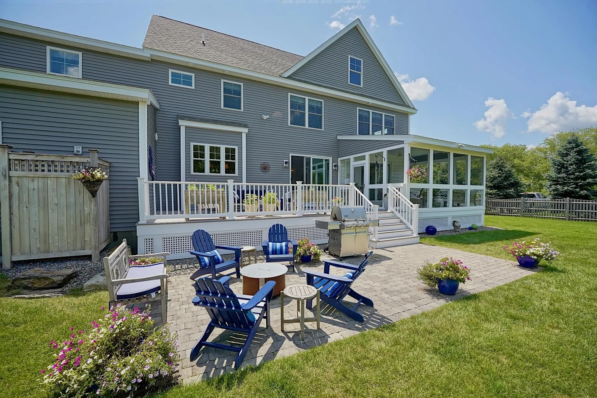 23 Maple Road North Hampton NH 03862