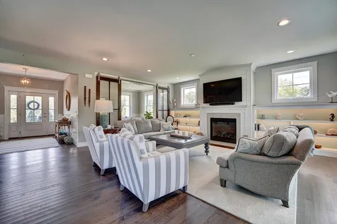 23 Maple Road North Hampton NH 03862