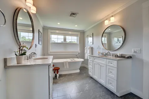 23 Maple Road North Hampton NH 03862