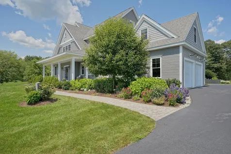 23 Maple Road North Hampton NH 03862