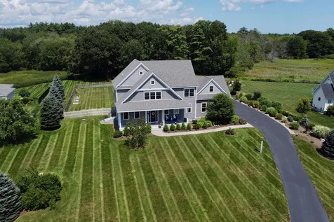 23 Maple Road North Hampton NH 03862