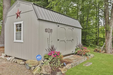 81 Bowman Road Alton NH 03809