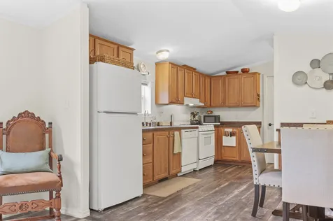81 Bowman Road Alton NH 03809
