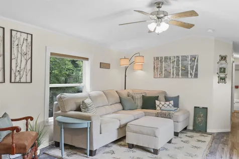 81 Bowman Road Alton NH 03809