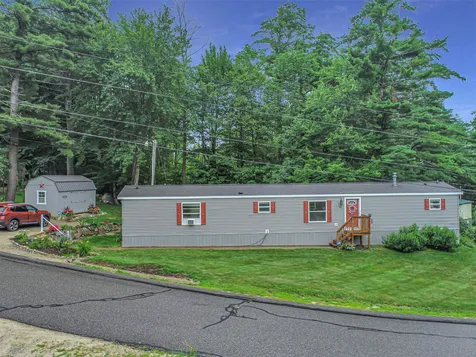 81 Bowman Road Alton NH 03809