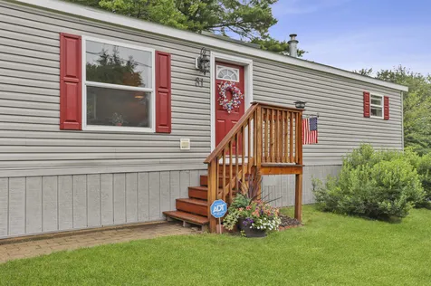 81 Bowman Road Alton NH 03809
