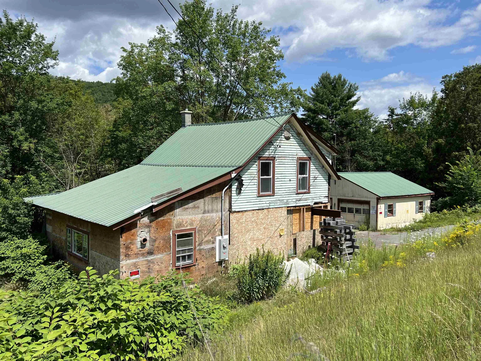 118 W End Road Landaff NH 03585