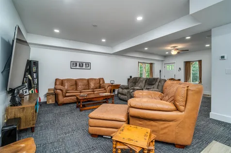 15 Moose Mountain Road Brookfield NH 03872