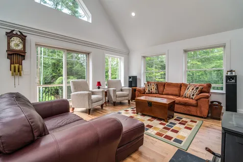 15 Moose Mountain Road Brookfield NH 03872