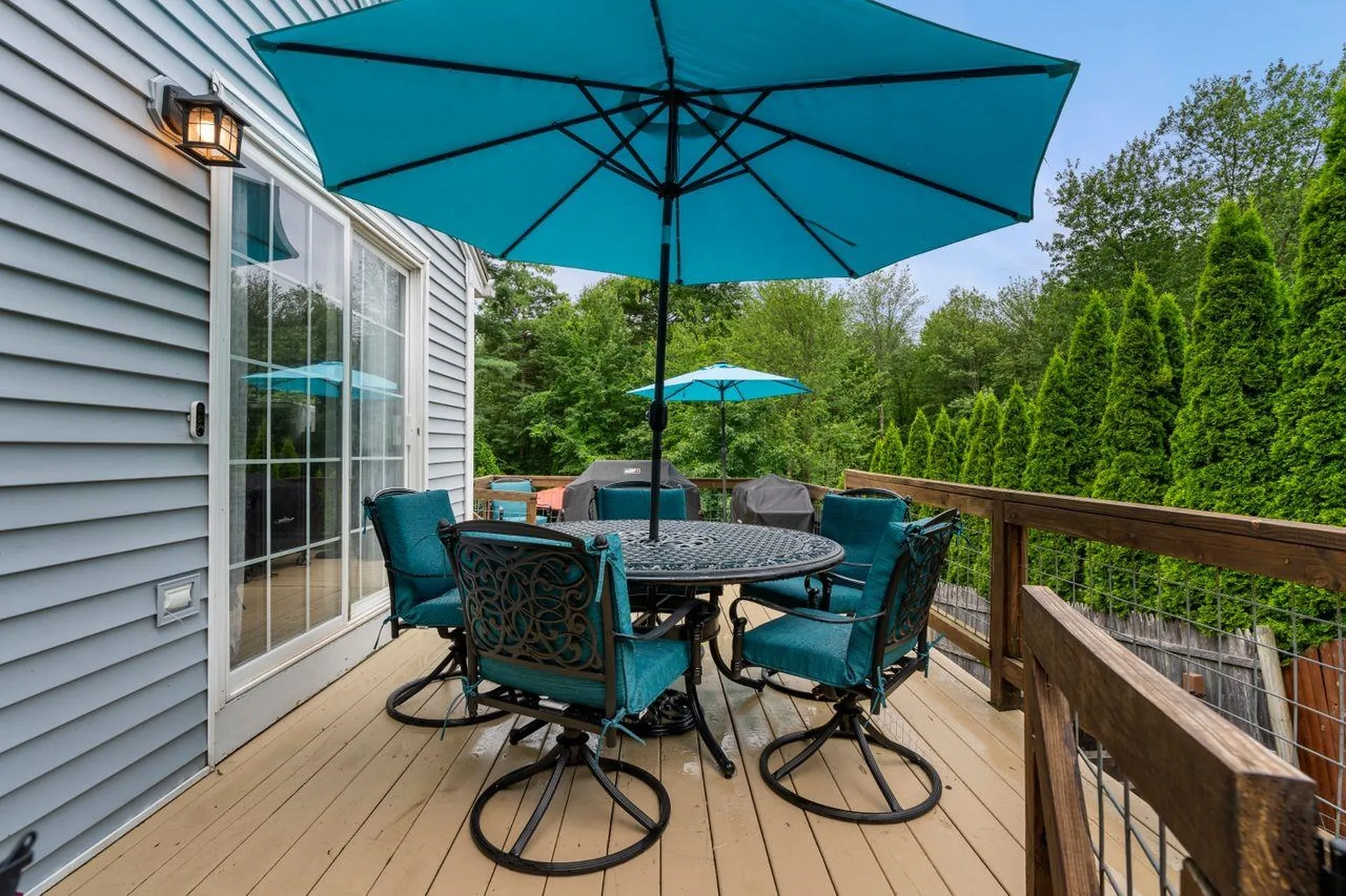 62 Old Auburn Road Derry NH 03038
