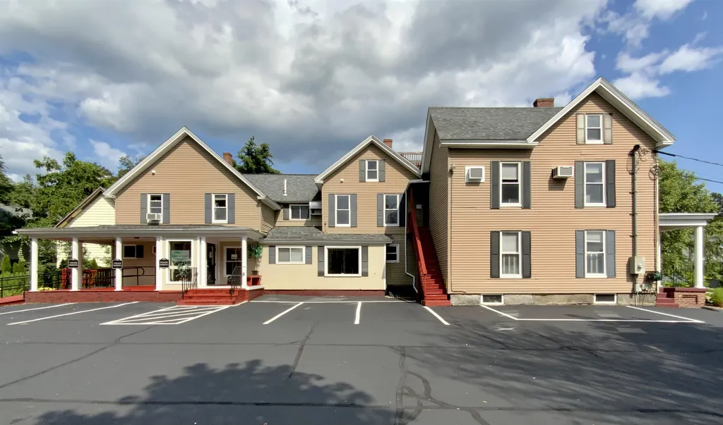 440 Hanover Street Manchester NH 03104