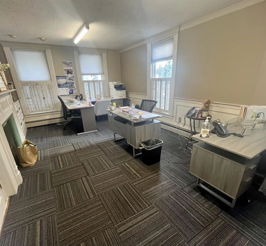 440 Hanover Street Manchester NH 03104