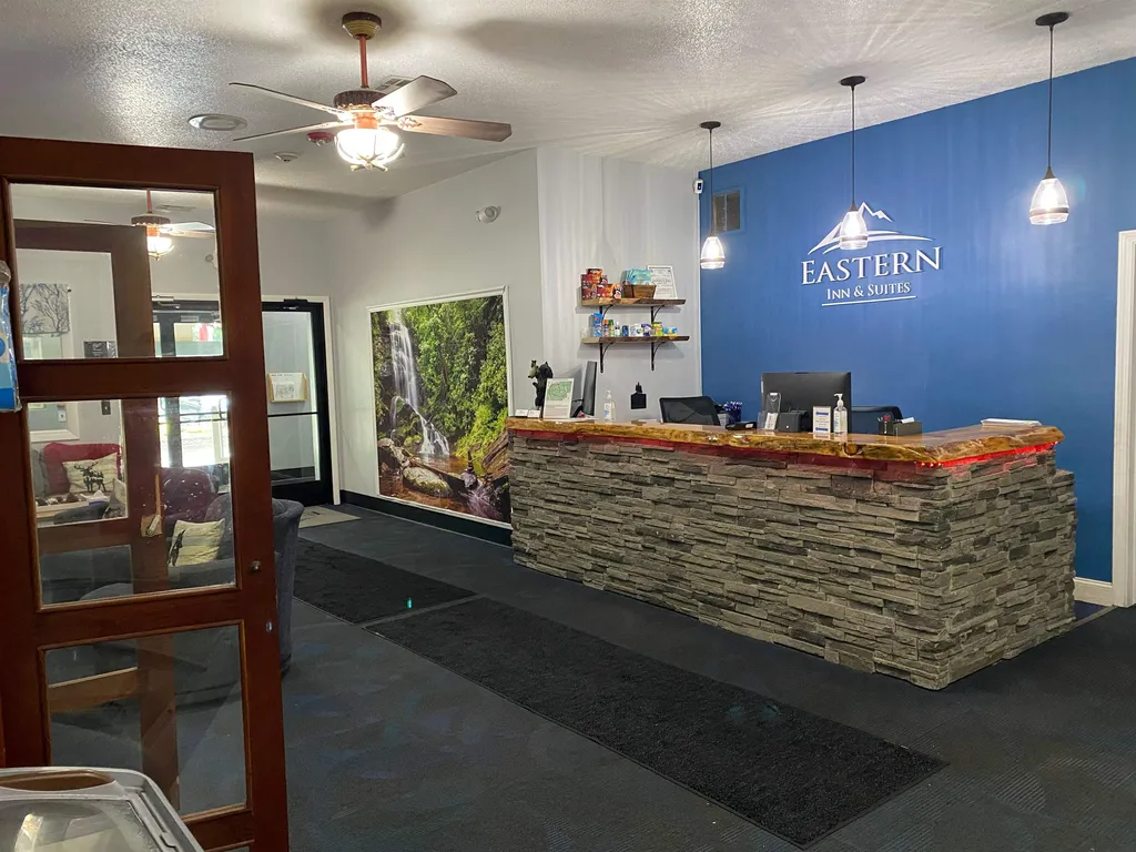 2955 White Mountain Highway Conway NH 03860