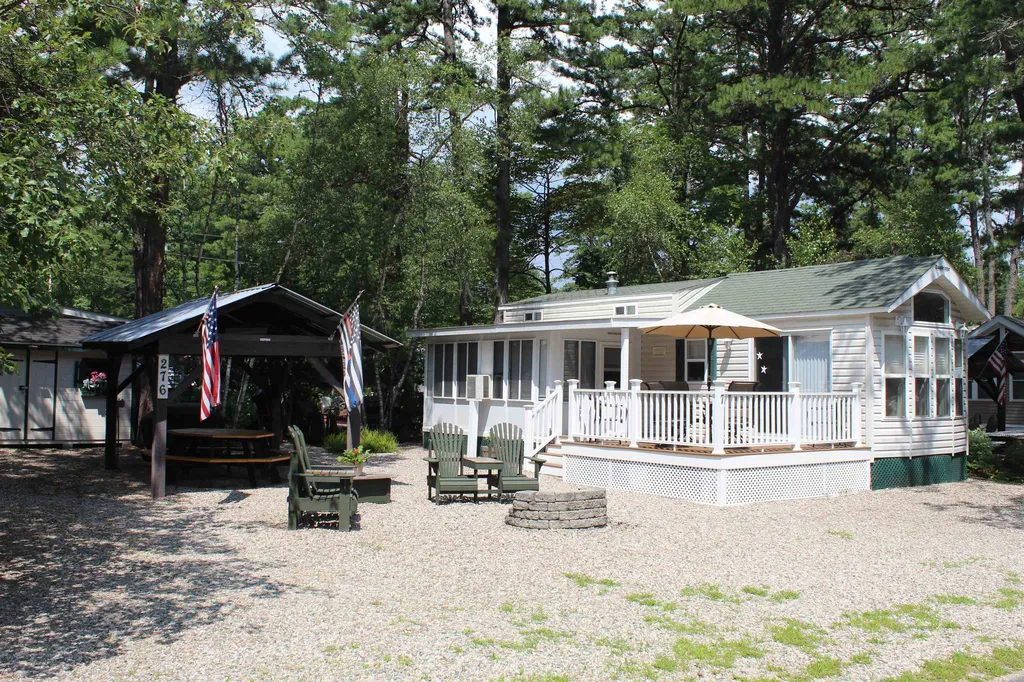 7 White Birch E Lane Freedom NH 03836
