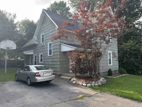 67 Riddle Street Manchester NH 03102