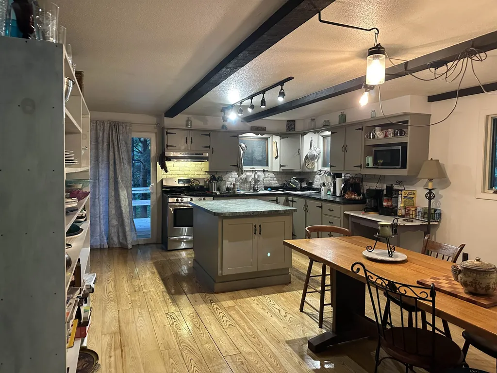 1169 Upper Notch Road Bristol VT 05443