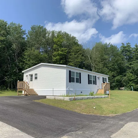 18 Cleo Circle Rochester NH 03868