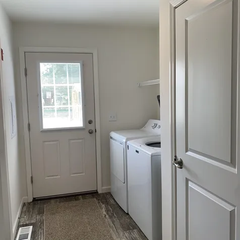 18 Cleo Circle Rochester NH 03868