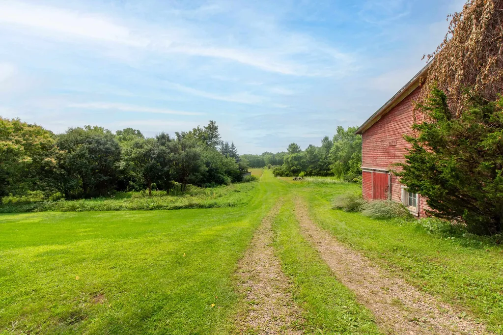 59 Pearl Street Grand Isle VT 05458