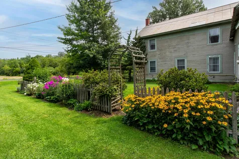 59 Pearl Street Grand Isle VT 05458
