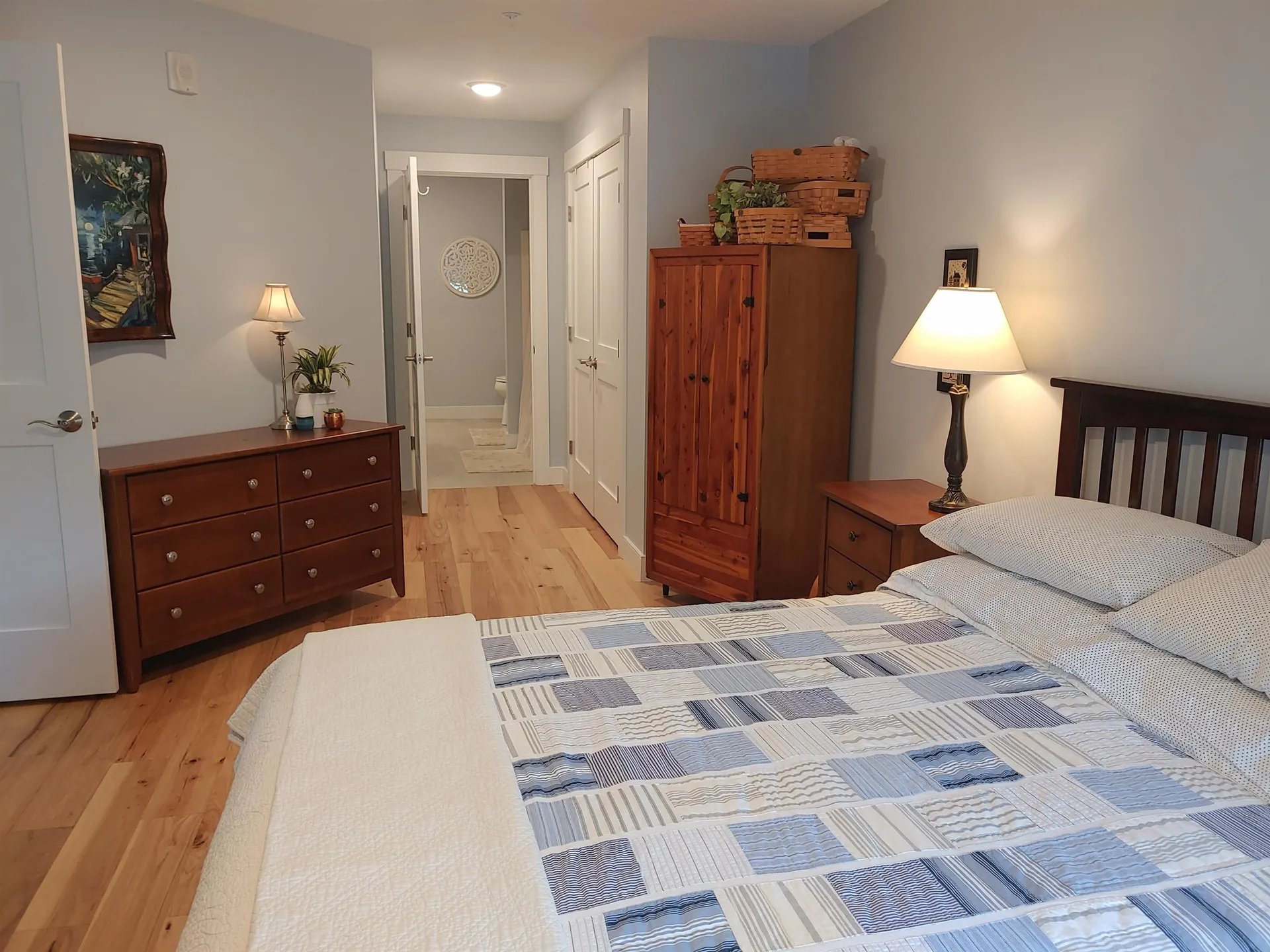 2075 Lafayette Road Portsmouth NH 03801