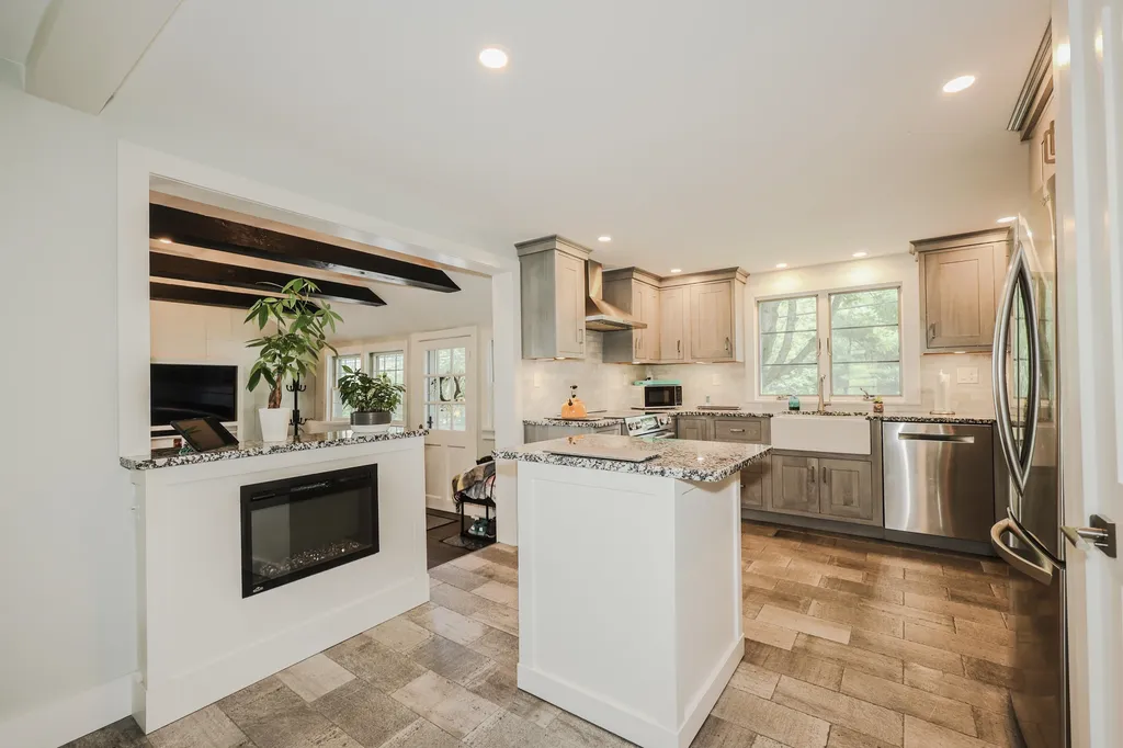 244 South Road Salisbury NH 03268