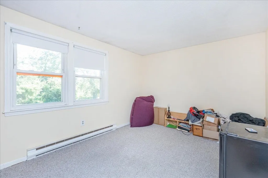 23r Kendall Pond Road Derry NH 03038