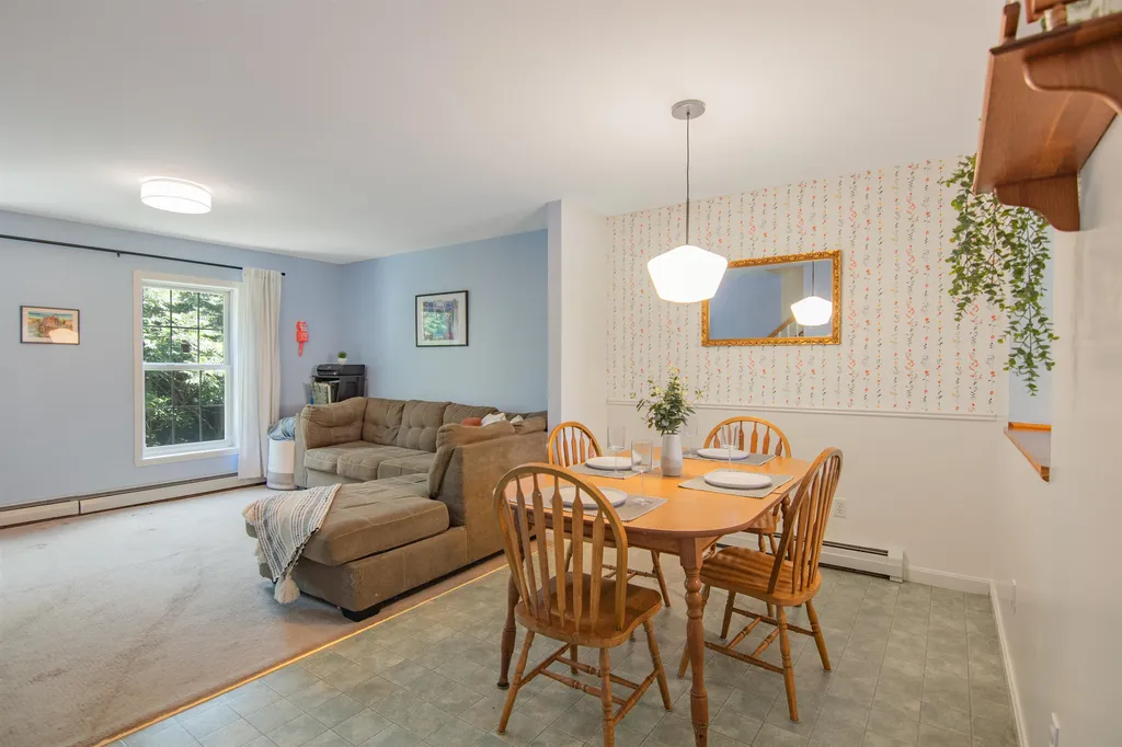 54 Colonial Road Fairfax VT 05454