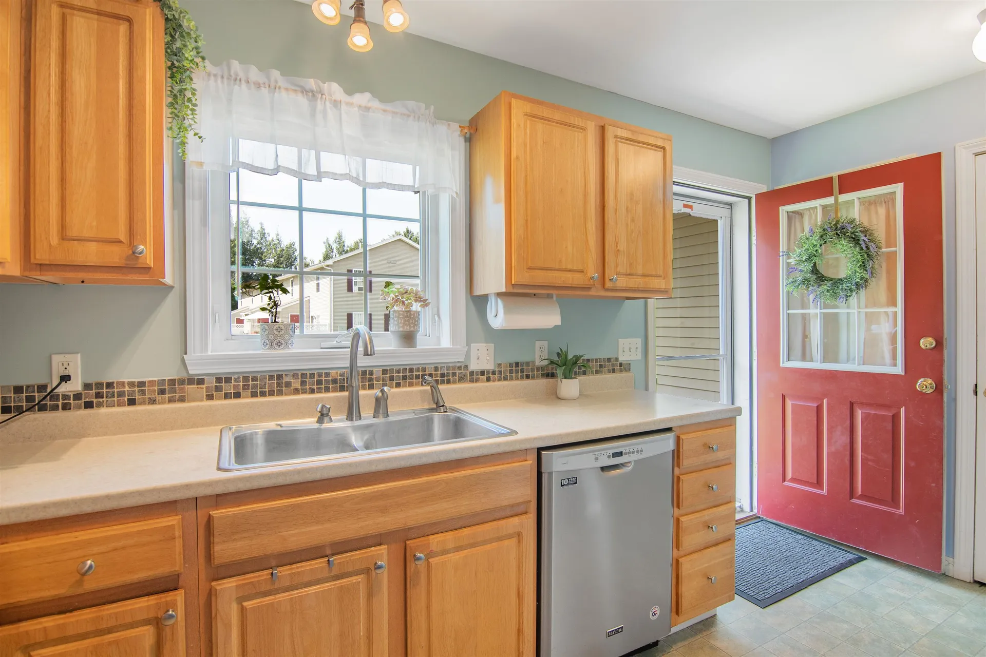 54 Colonial Road Fairfax VT 05454