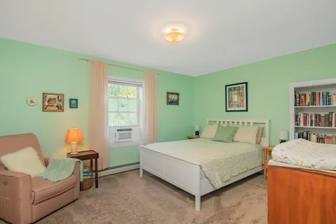 54 Colonial Road Fairfax VT 05454