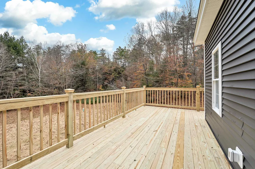 177 Tanglewood Drive Henniker NH 03242