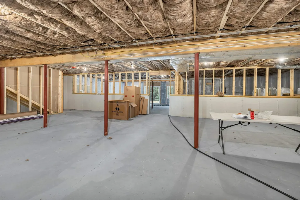 177 Tanglewood Drive Henniker NH 03242