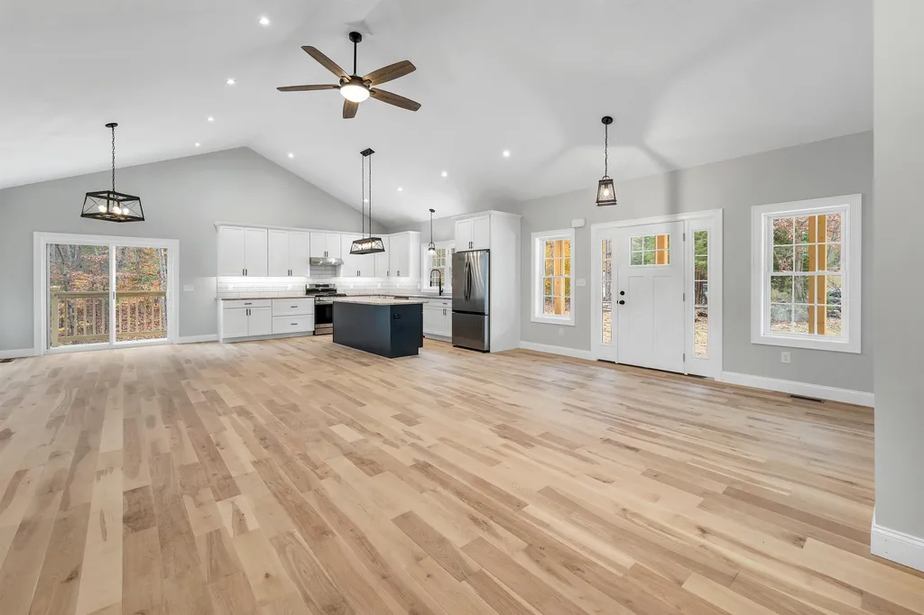 177 Tanglewood Drive Henniker NH 03242