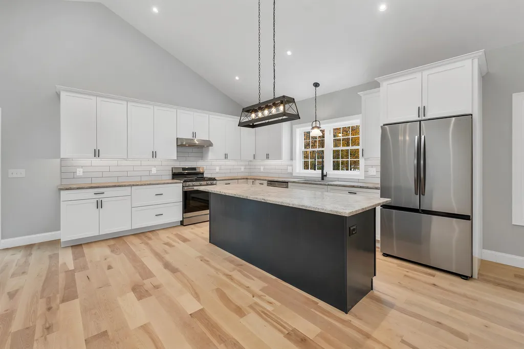 177 Tanglewood Drive Henniker NH 03242