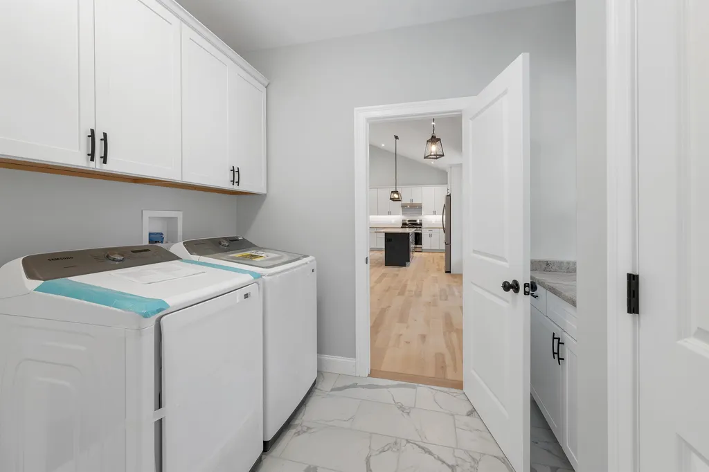 177 Tanglewood Drive Henniker NH 03242