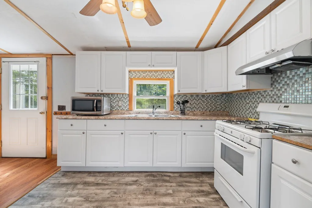 17 Hillside Drive Allenstown NH 03275
