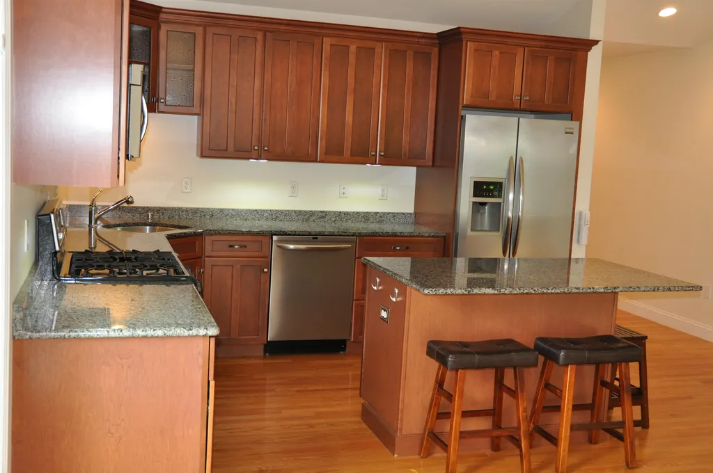 5 Evergreen Way Windham NH 03087