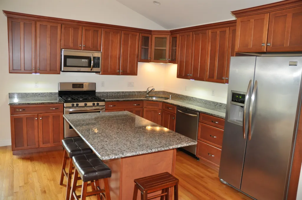 5 Evergreen Way Windham NH 03087