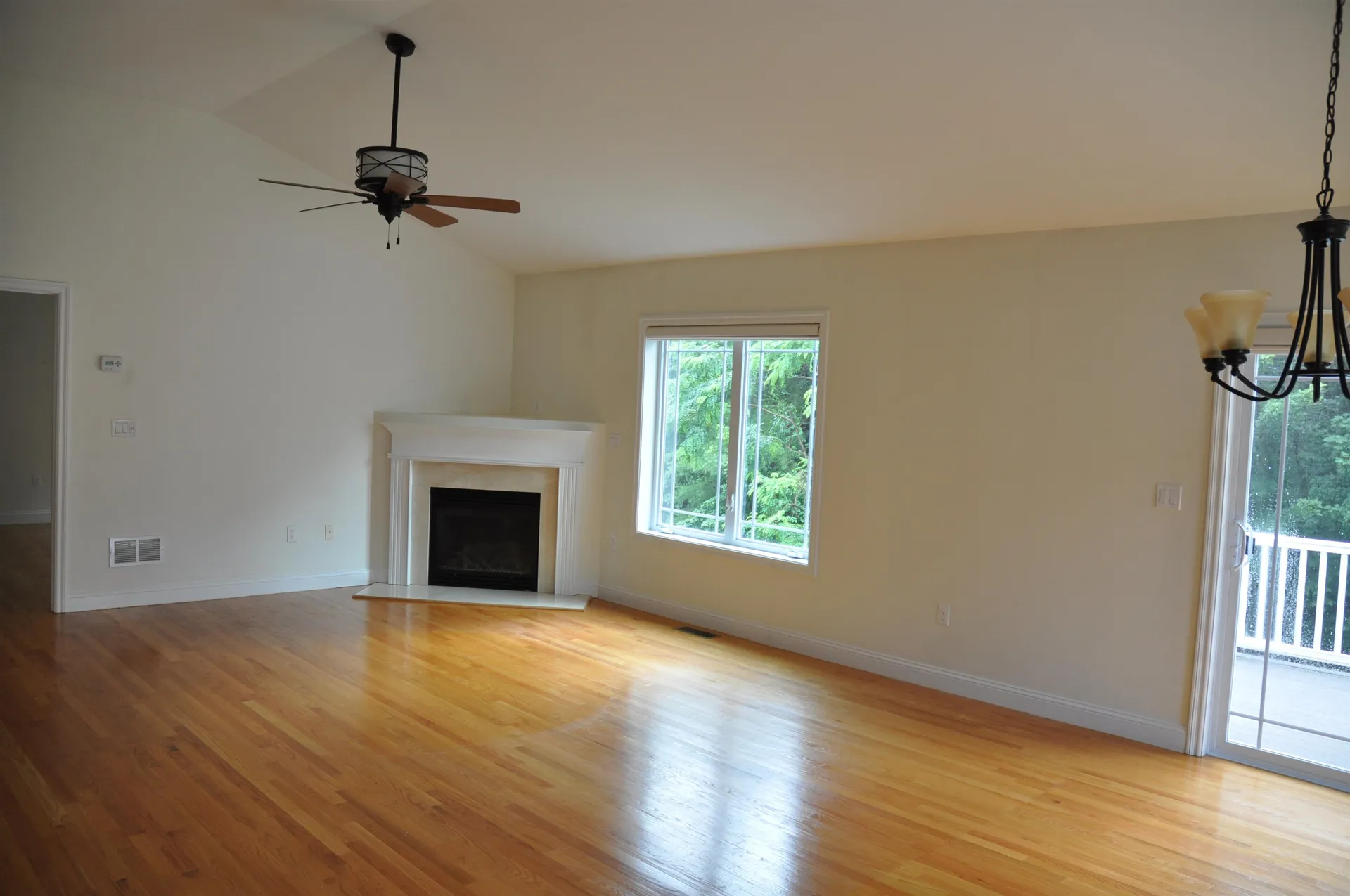 5 Evergreen Way Windham NH 03087