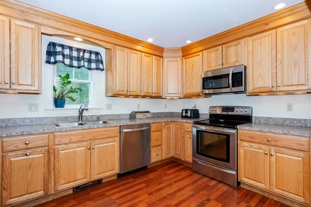 115 Spring Street Farmington NH 03835
