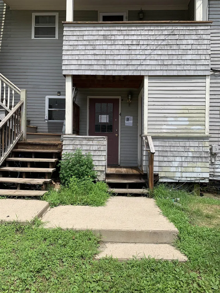 170 Pearl Street St. Johnsbury VT 05819
