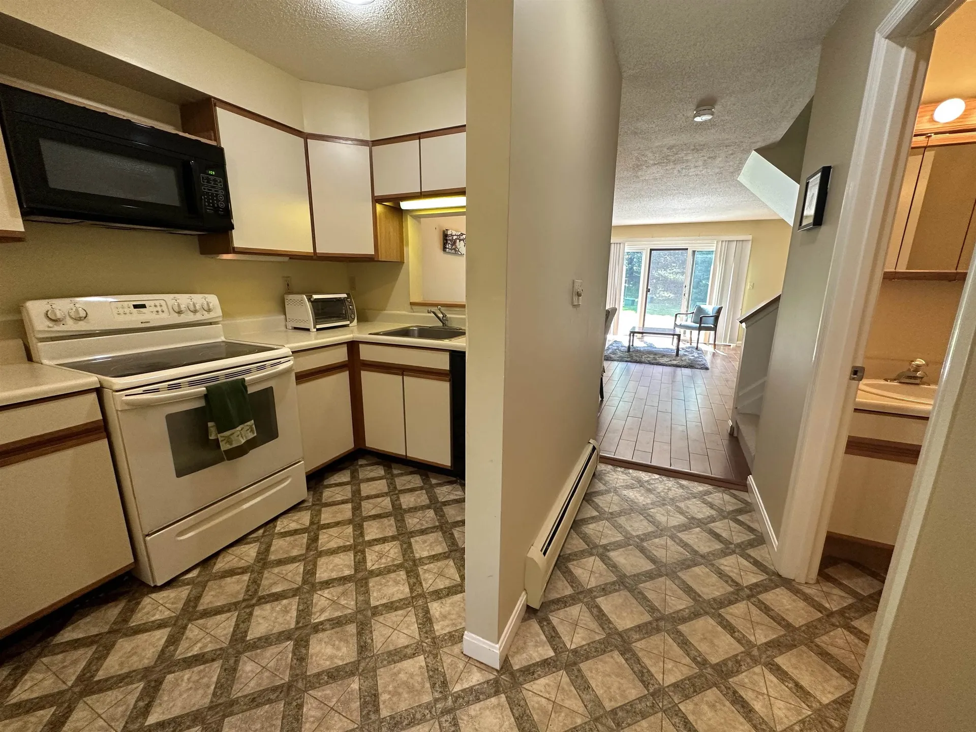 55 Heather Drive Hartford VT 05001