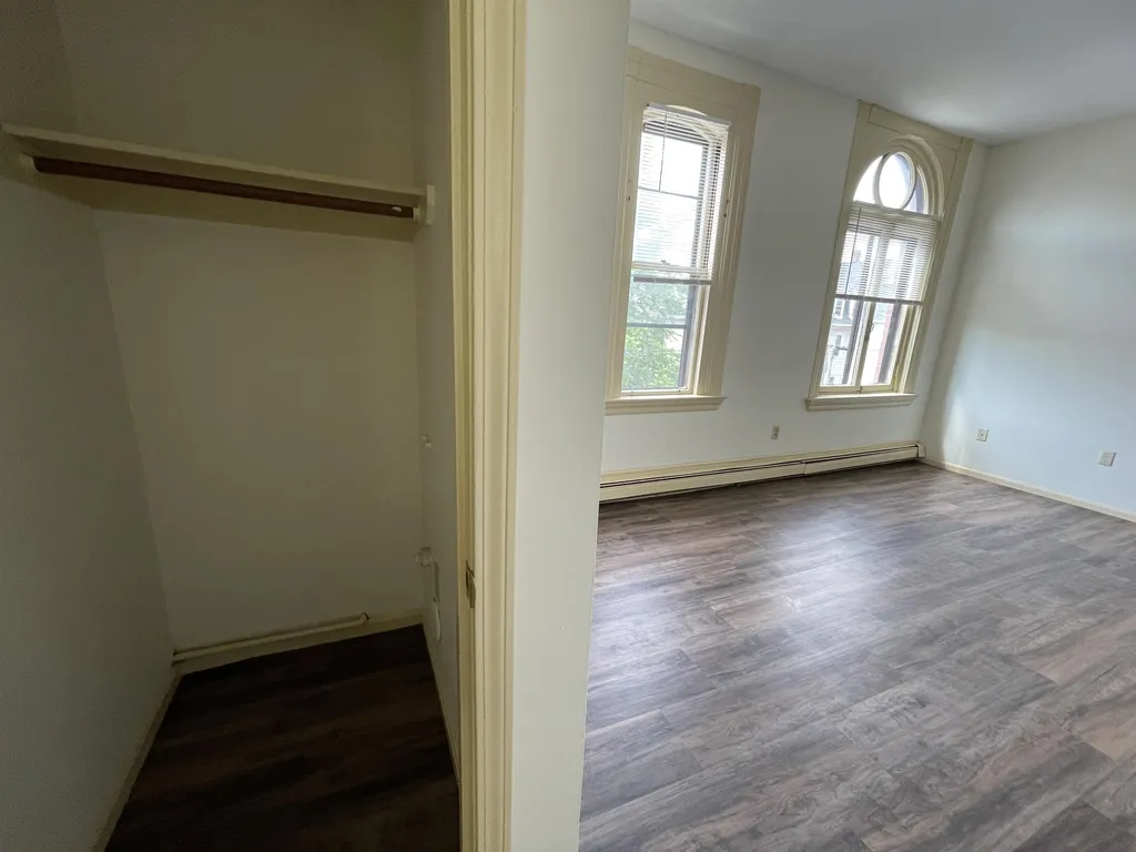 124 Orange Street Manchester NH 03102