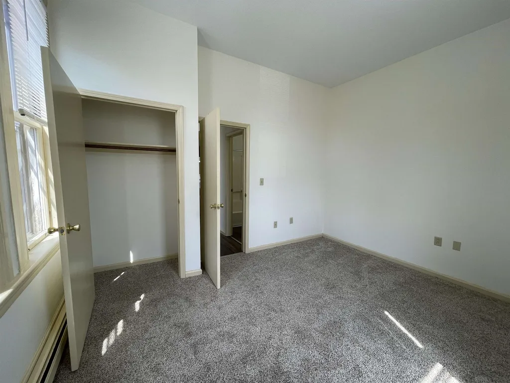 124 Orange Street Manchester NH 03102