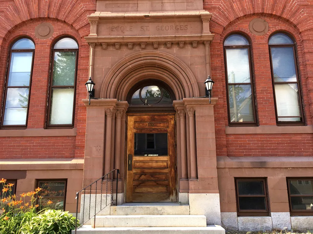 124 Orange Street Manchester NH 03102