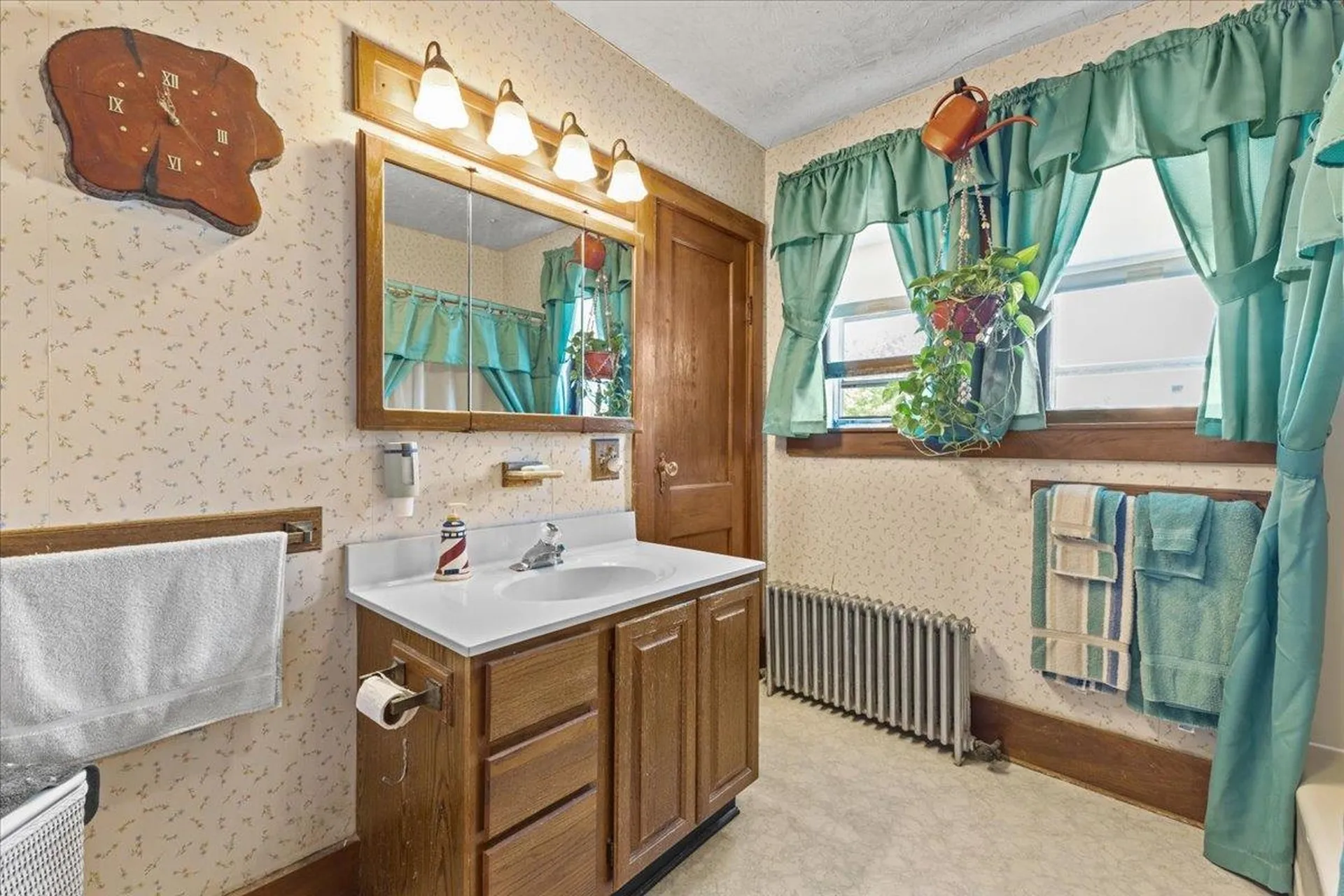 53 Manseau Street Winooski VT 05404