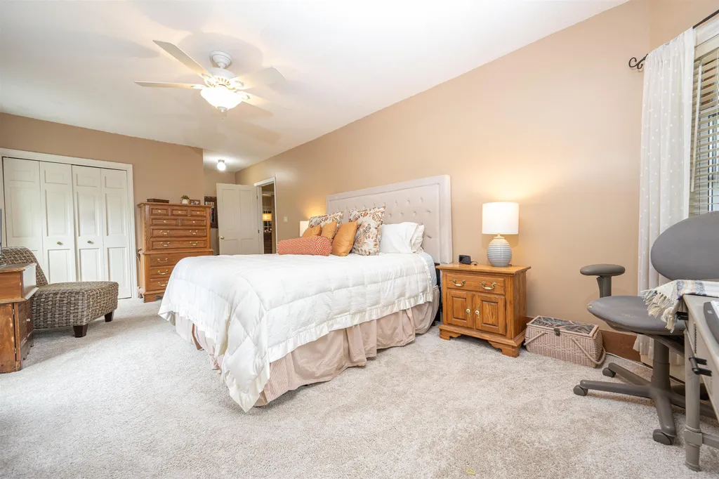 15 Jefferson Street Derry NH 03038